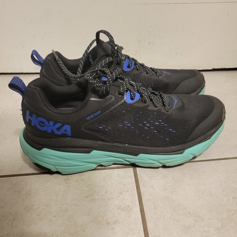 Hoka One One Challenger 6 Gore-Tex